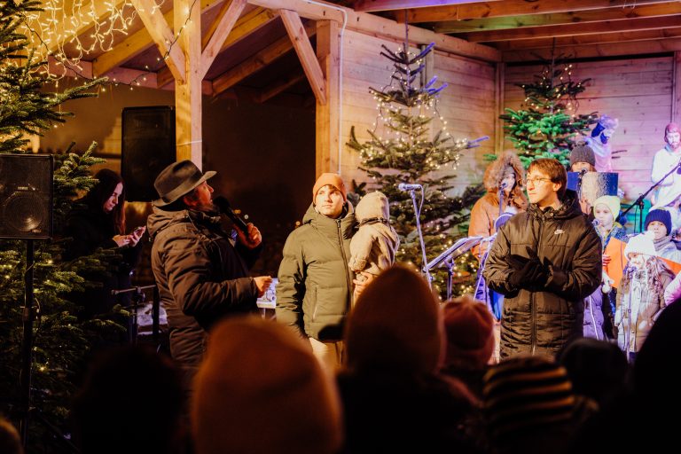 Anthill 21.12 koncert szopka-3